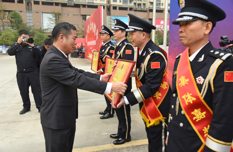 4     DSC_201.JPG