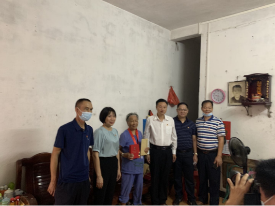 政務(wù)微信截圖_16252142157183.png
